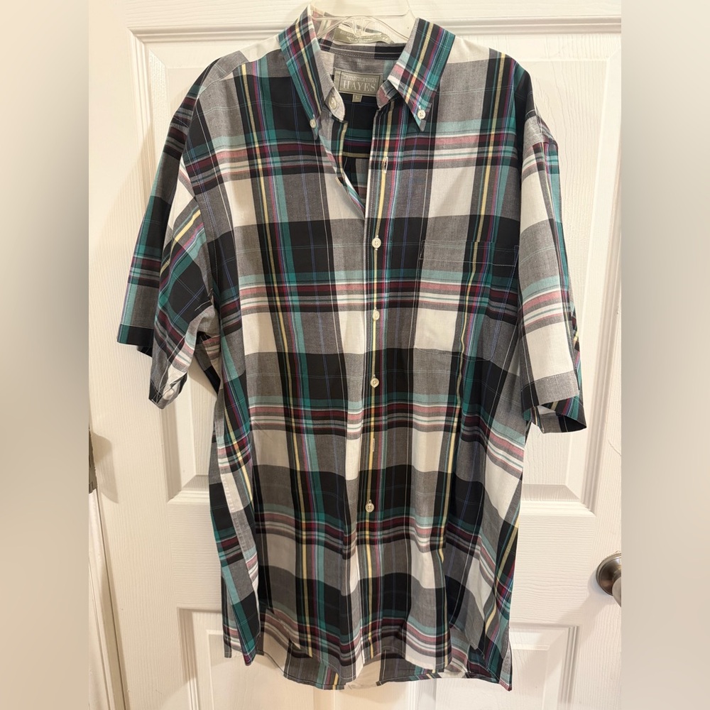 Button-Down Short Sleeve Plaid Shirt - Black, White & Teal